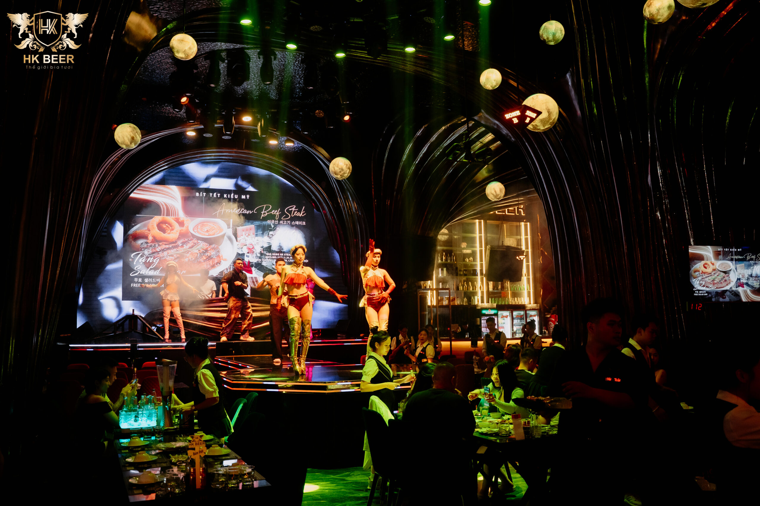 Year end party 2025 hk beer duy tân