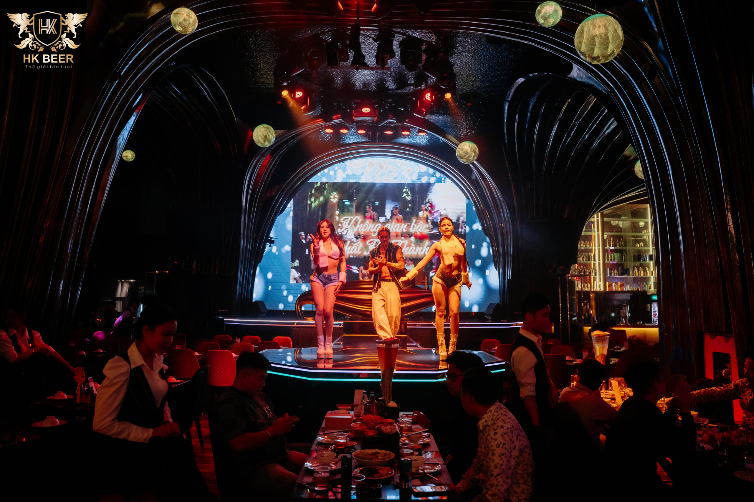 Giải pháp tổ chức tiệc trọn gói giữa lòng Duy Tân