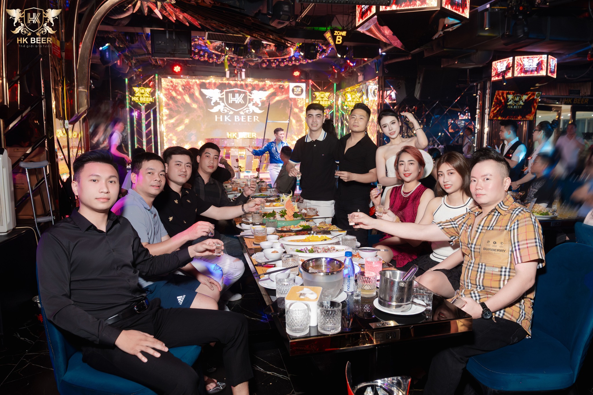 Top quán Beer Club tại Hà Nội "Chất Lừ" cho những tín đồ yêu bia